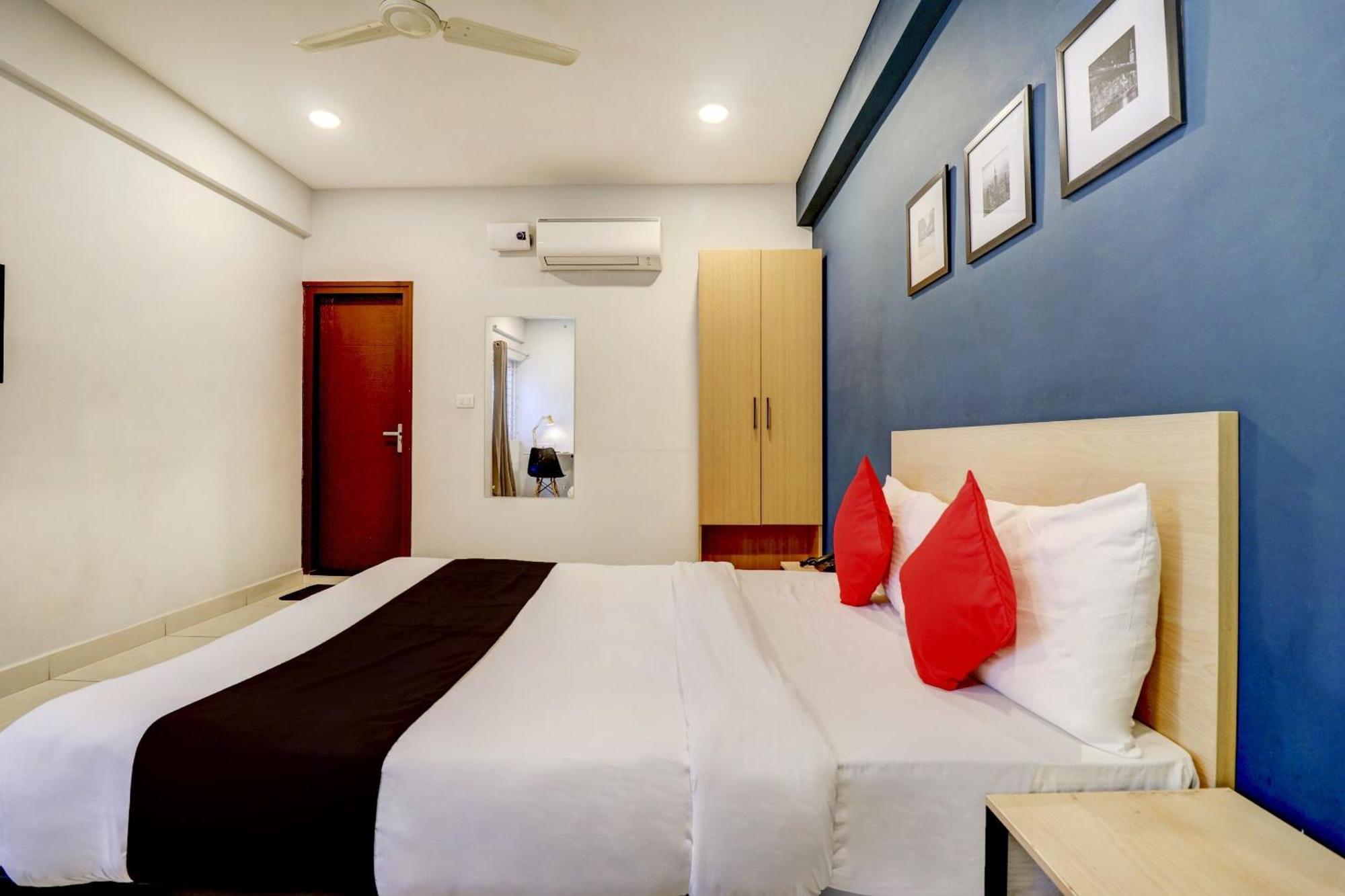 Silver Suites Bangalore Exterior foto